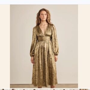 Stella Gold Midi Dress Size Small